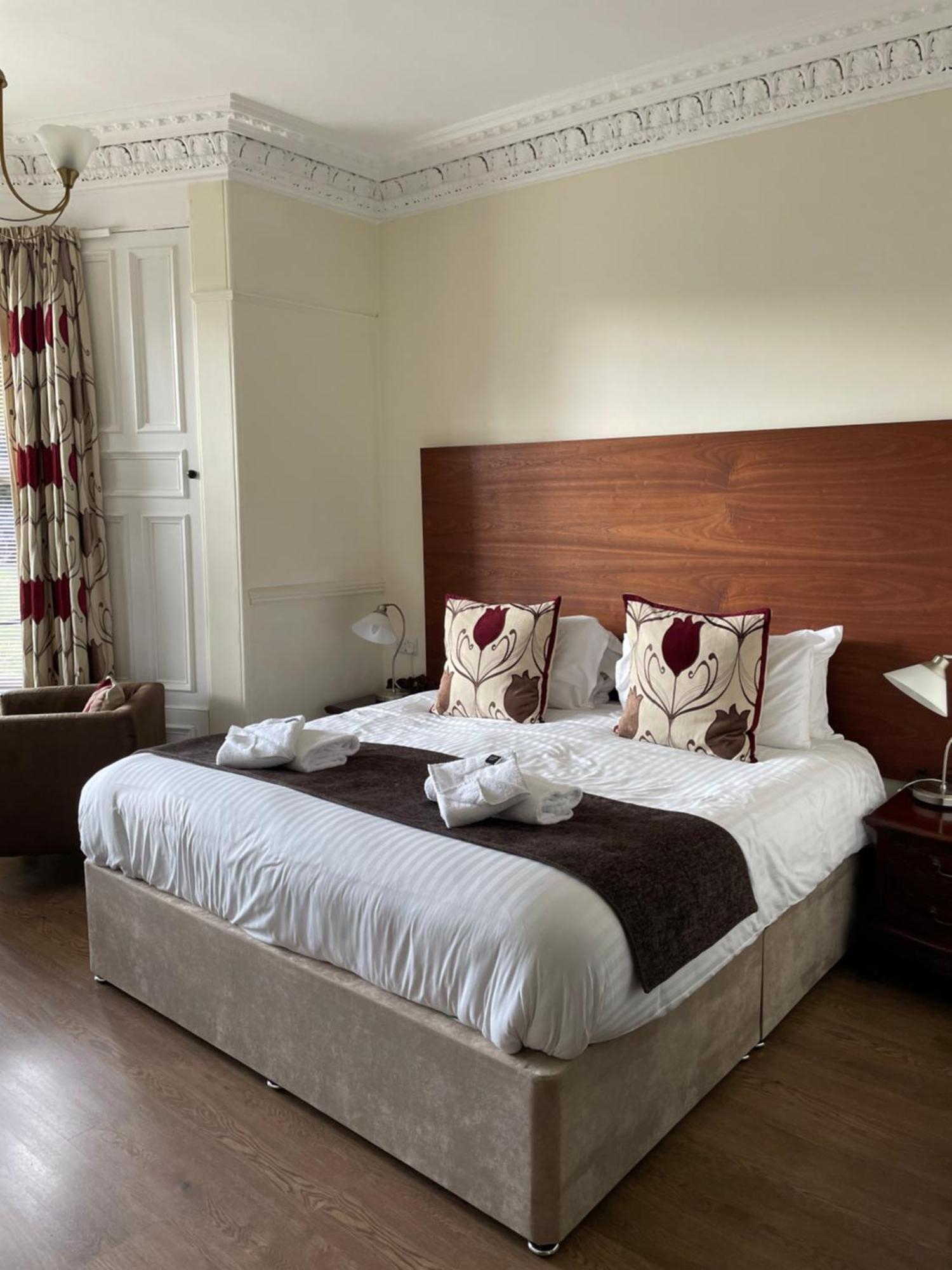 The Claymore Guest House Pitlochry Dış mekan fotoğraf