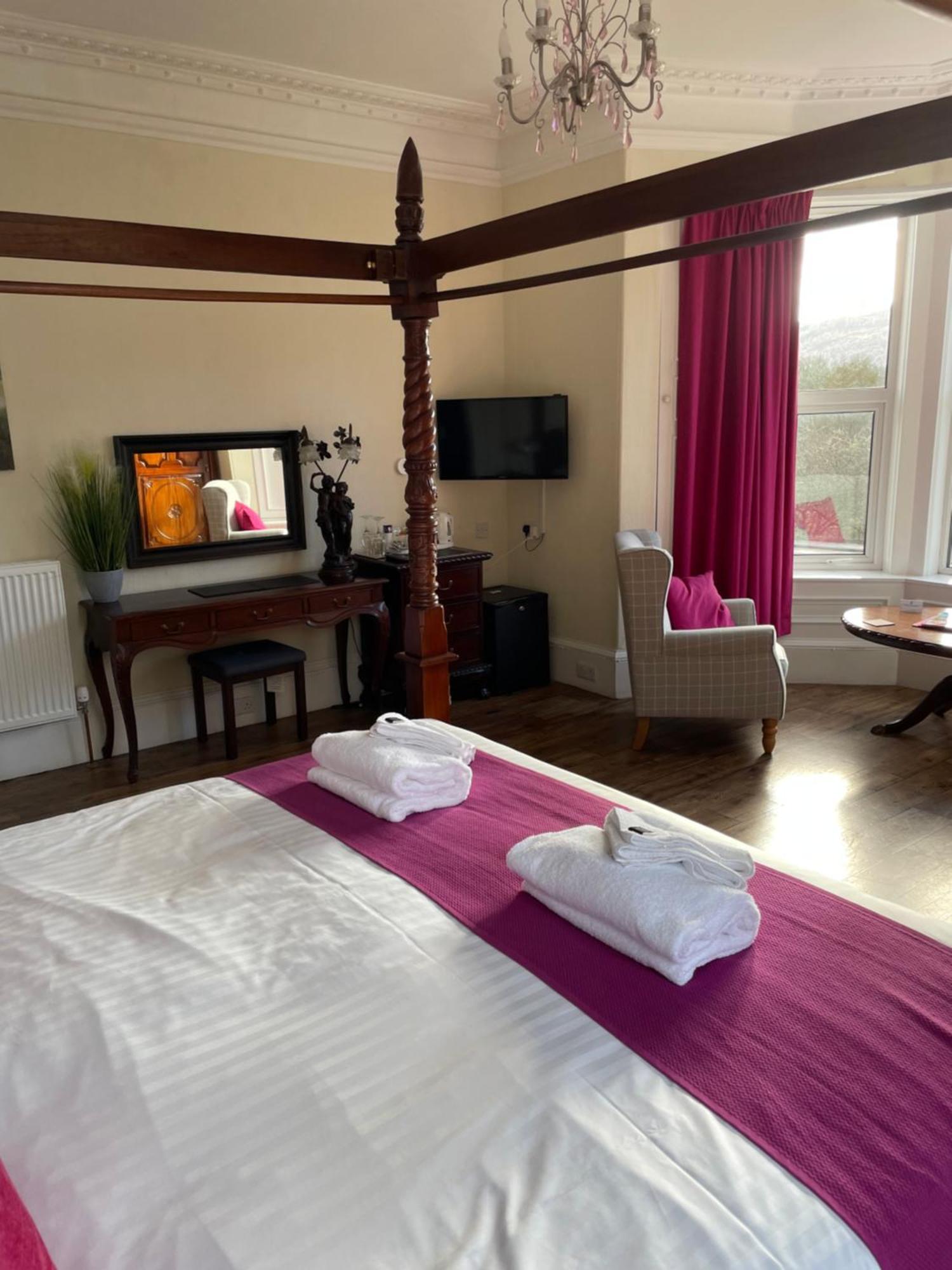 The Claymore Guest House Pitlochry Dış mekan fotoğraf
