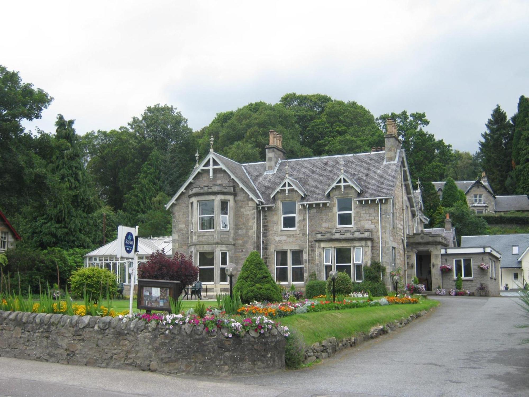 The Claymore Guest House Pitlochry Dış mekan fotoğraf