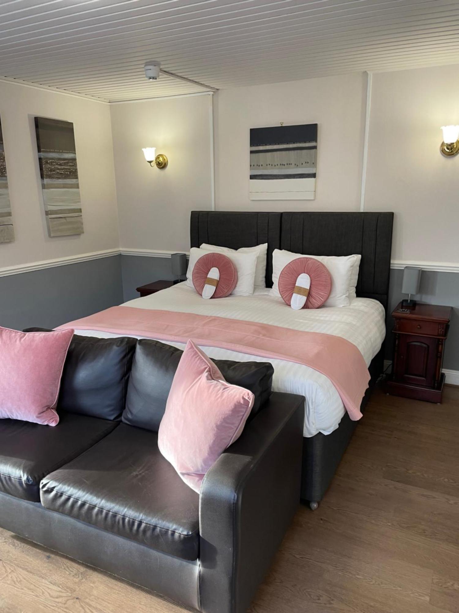 The Claymore Guest House Pitlochry Dış mekan fotoğraf