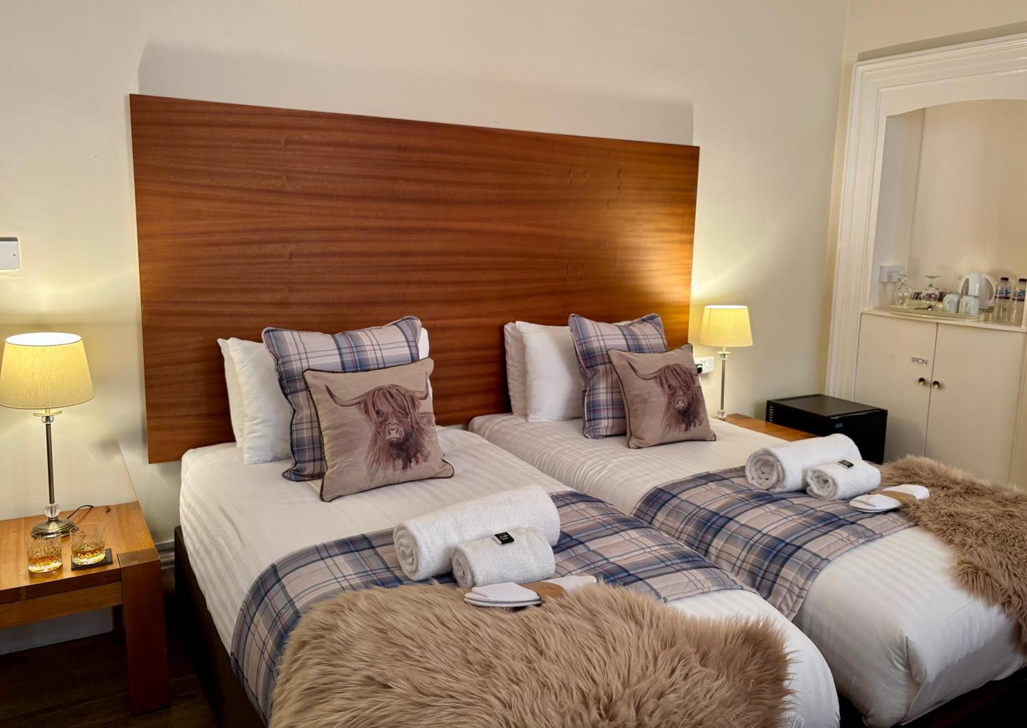 The Claymore Guest House Pitlochry Dış mekan fotoğraf